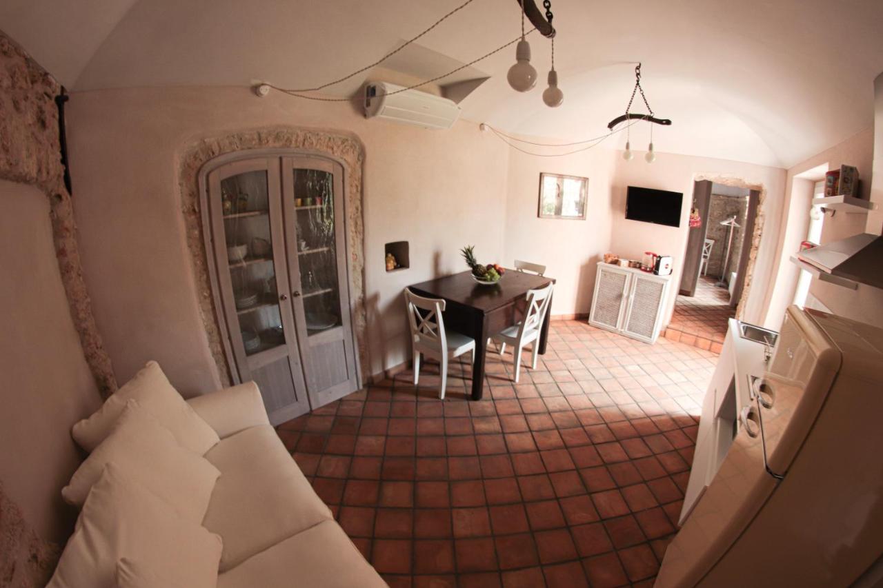 Casa Virginia Villa ออร์โกเฟญีโน ภายนอก รูปภาพ