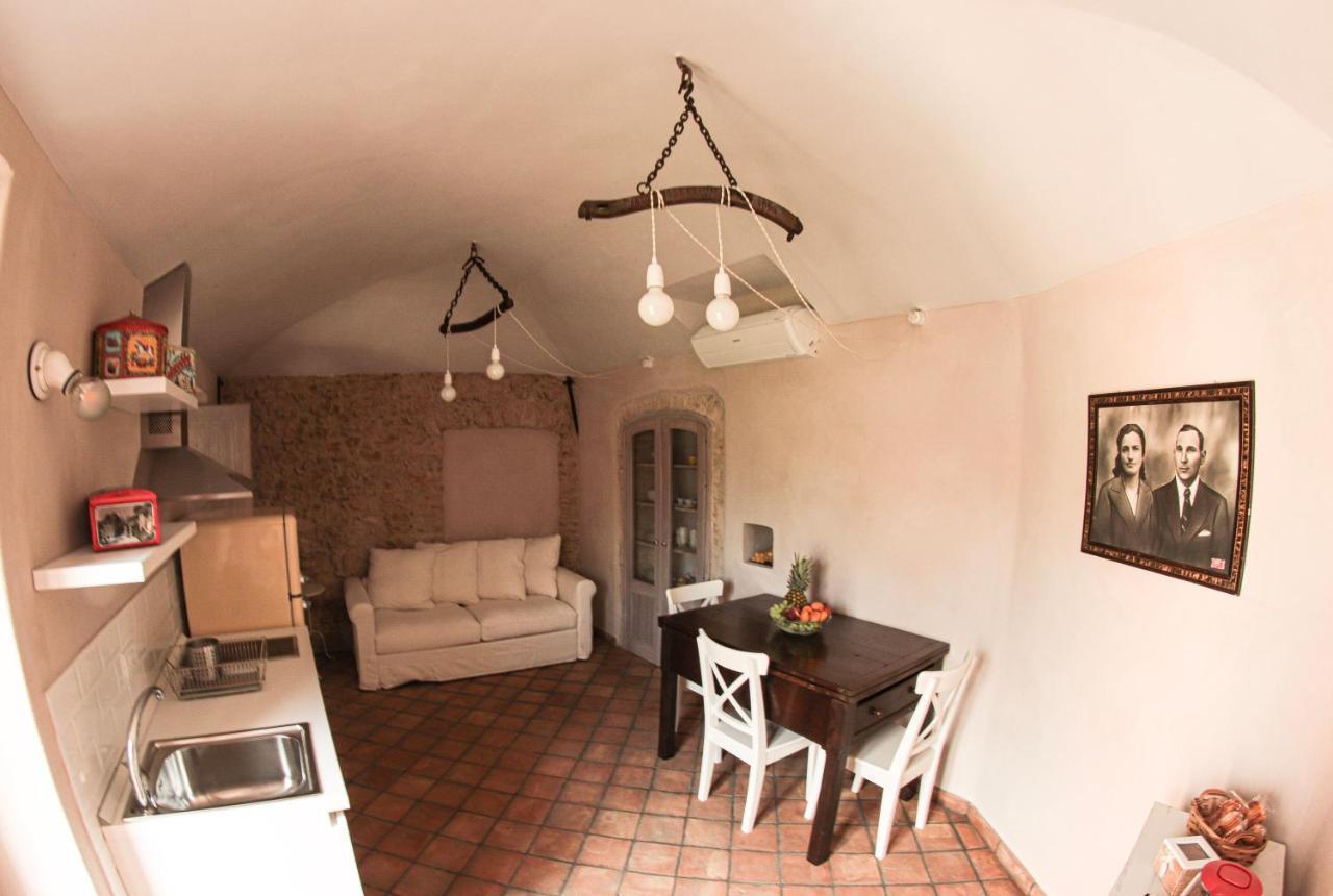 Casa Virginia Villa ออร์โกเฟญีโน ภายนอก รูปภาพ